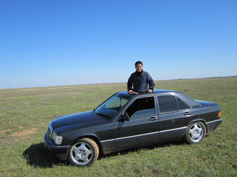 Продам Мерседес Е 190 1990 г.в цена $ 4000 - Изображение #1, Объявление #586468