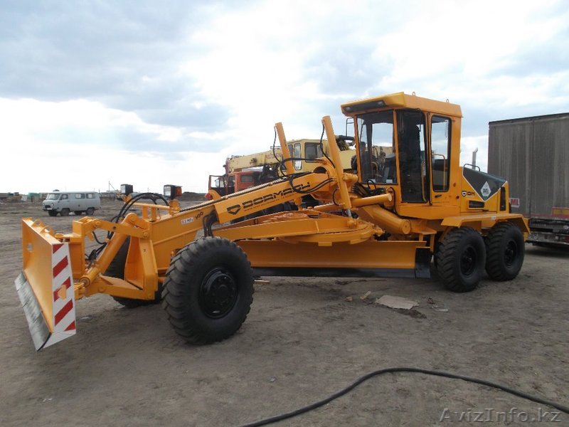 Автогрейдер среднего класса ДЗ-122Б-6 / Б-7 - Изображение #1, Объявление #1160306