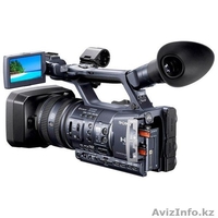 Видеокамеру профессиональную(большую) "Sony - AX2000E" в Уральске - Изображение #1, Объявление #1238949