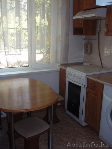 трехкомнатные квартиры посуточно и по часам - Изображение #3, Объявление #988615