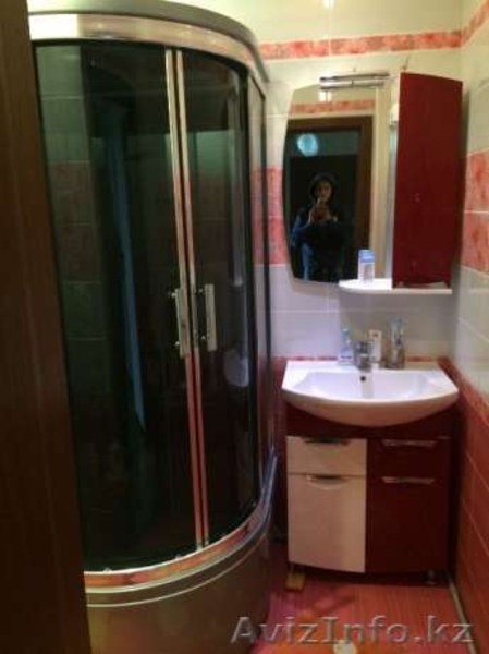 Продажа Квартиры. 9 микрорайон. Кирпичный дом - Изображение #2, Объявление #1485834