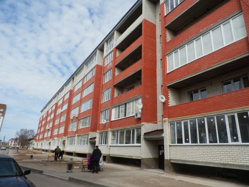 Срочно продам 1 комнатную квартиру в районе 8 школы в новом доме - Изображение #2, Объявление #1654231