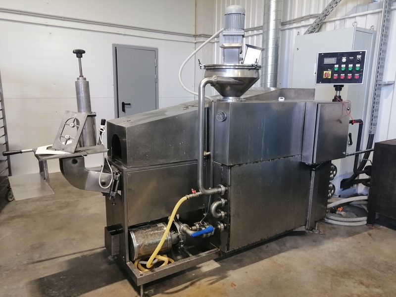 Продам Б/У  плавитель -  чеддеризатор "Donido" оригинал 2-х шнековый.  - Изображение #1, Объявление #1751984